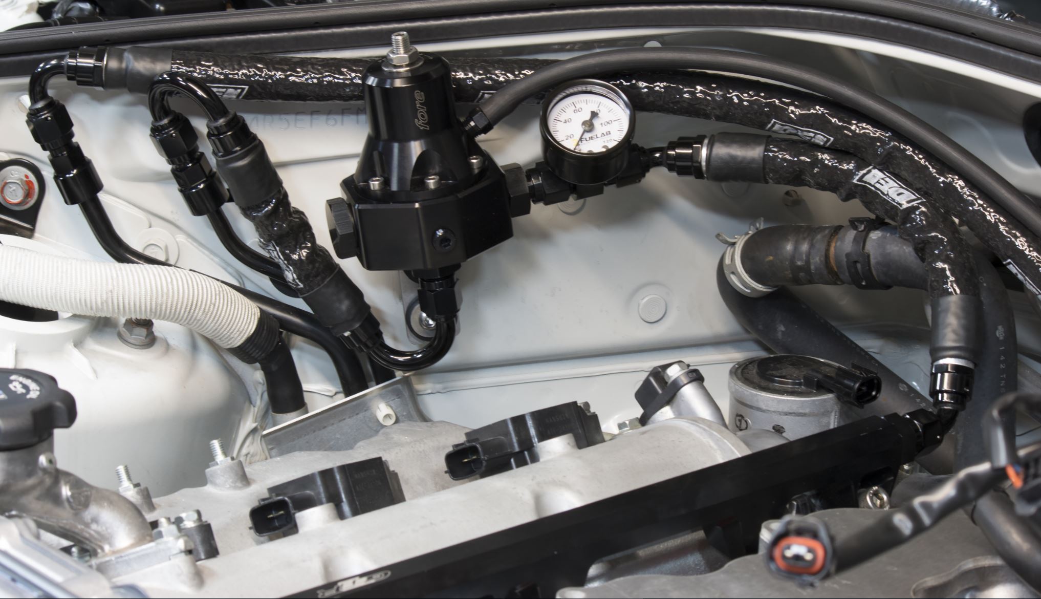 GT1R Fuel Pressure Regulator and Line Kit T1 Race Support